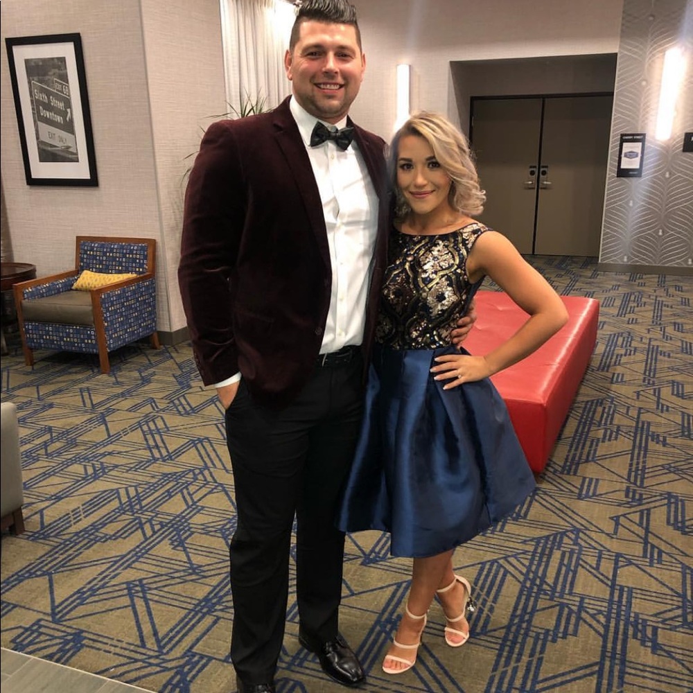 BACKLESS ChiChi London US4 UK8